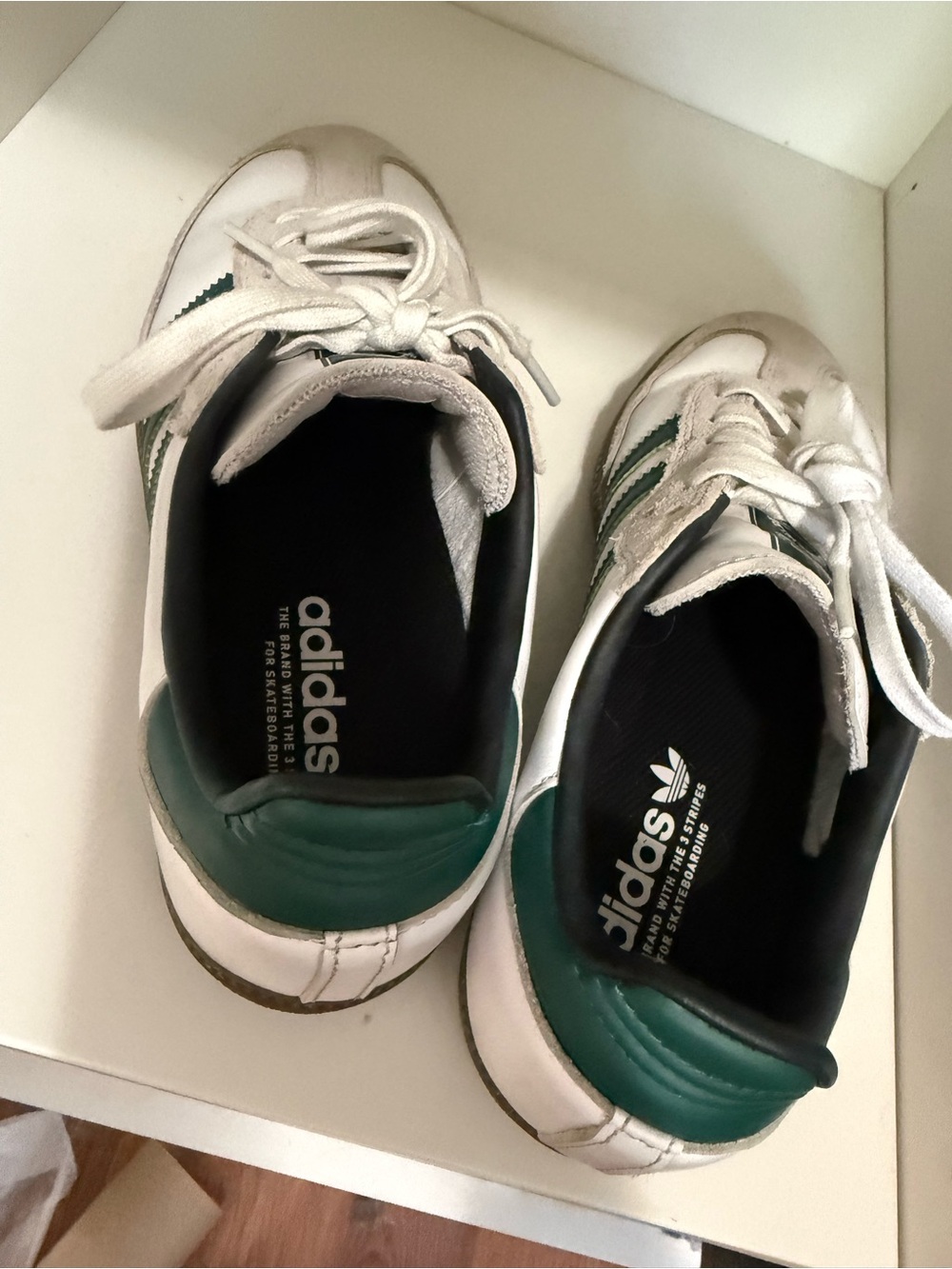 Like New! Women’s adidas Samba White Leather Sneakers with Green Stripes. - Picture 5 of 7